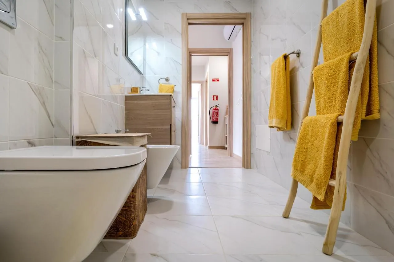Sunny Brand New 2-Bedroom Apt - 500M From Praia Da Rocha With Ac And Pool! Portimão Appartement