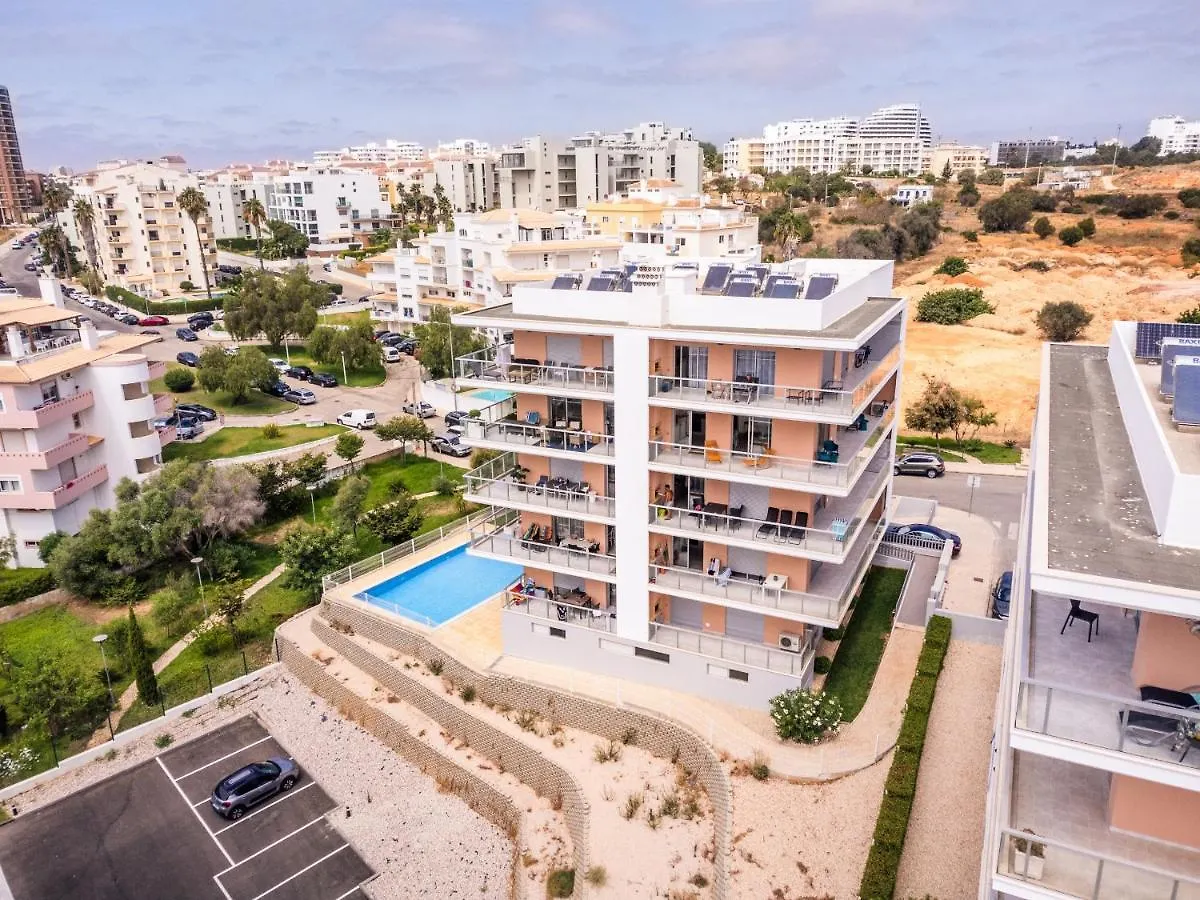 Sunny Brand New 2-Bedroom Apt - 500M From Praia Da Rocha With Ac And Pool! Portimão