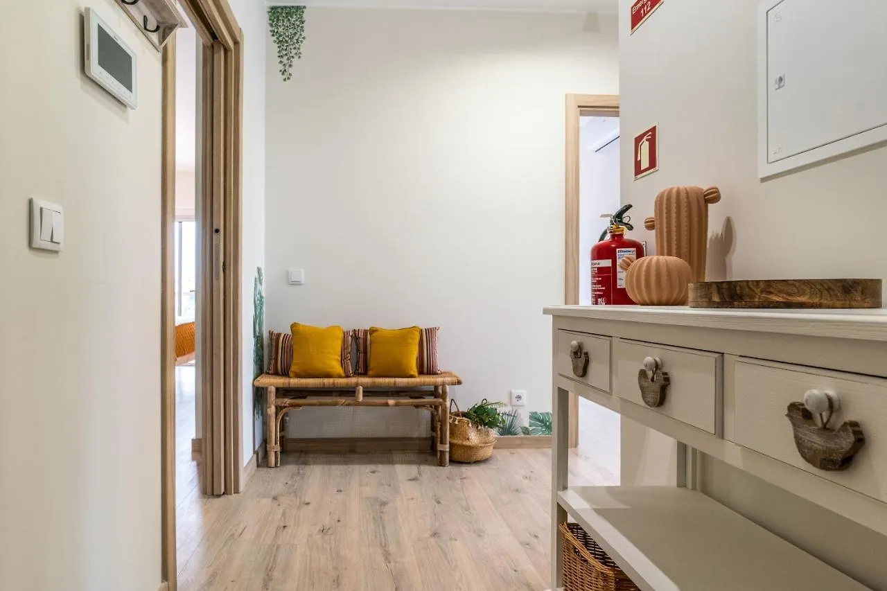 Sunny Brand New 2-Bedroom Apt - 500M From Praia Da Rocha With Ac And Pool! Portimao