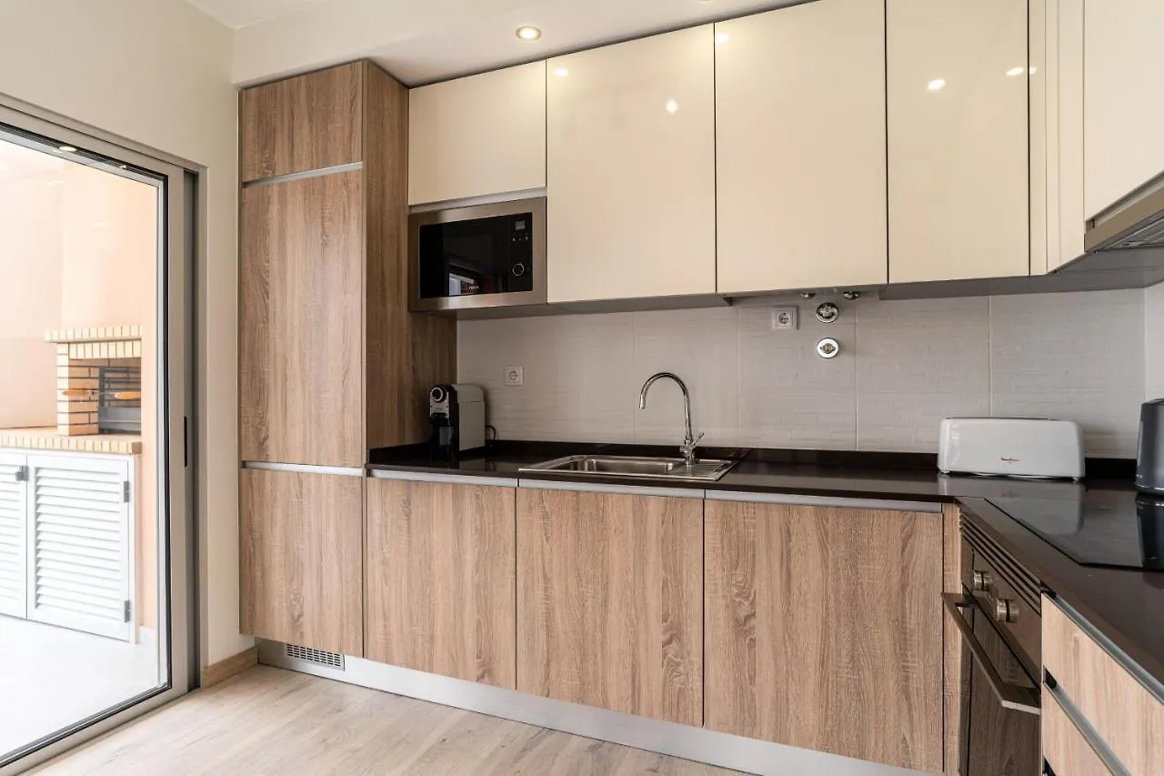 Sunny Brand New 2-Bedroom Apt - 500M From Praia Da Rocha With Ac And Pool! Portimao 0*,