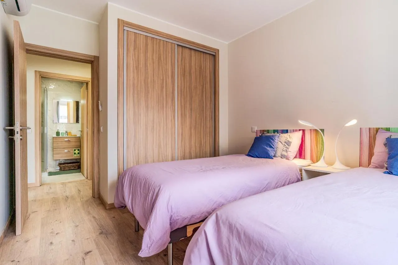 Sunny Brand New 2-Bedroom Apt - 500M From Praia Da Rocha With Ac And Pool! Portimao